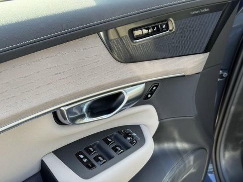 New 2026 Volvo XC90 B6 Ultra w/ Protection Package Premier image 17