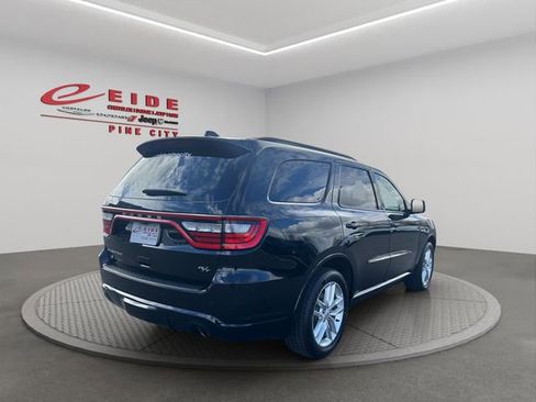 Used 2025 Dodge Durango R/T AWD/4WD image 6