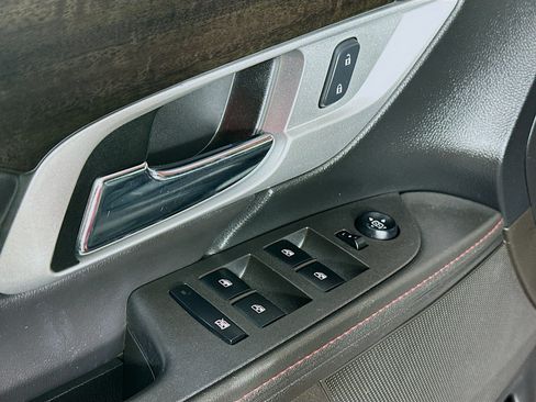 Used 2013 GMC Terrain Denali AWD/4WD image 18