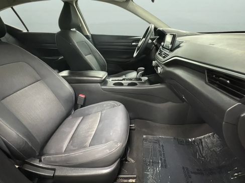 Used 2021 Nissan Altima 2.5 S FWD image 21