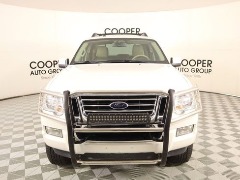 Used 2010 Ford Explorer Sport Trac Limited image 8