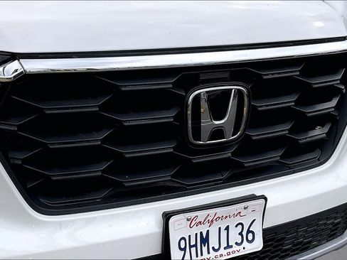 Used 2023 Honda Pilot EX-L image 29