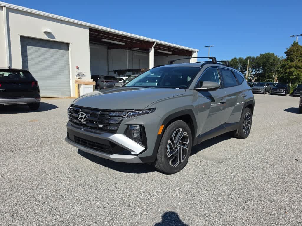 New 2026 Hyundai Tucson SEL Plus FWD image 2