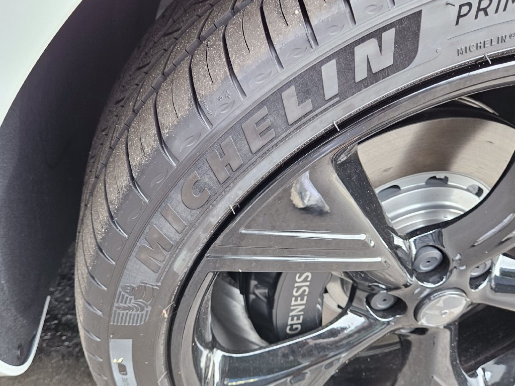 New 2026 Genesis GV80 3.5T Prestige AWD/4WD image 18