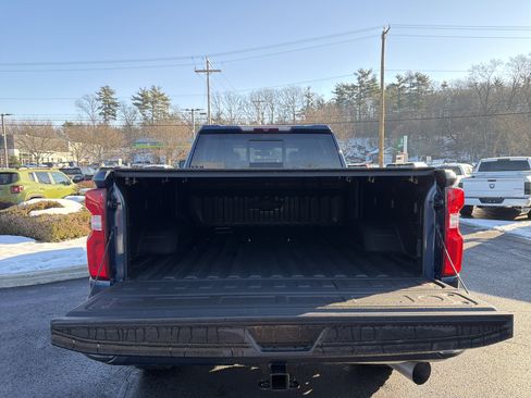 Used 2021 Chevrolet Silverado 2500 LTZ w/ LTZ Plus Package image 30