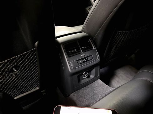 Used 2017 Audi A4 2.0T Premium w/ Audi MMI Navigation Plus AWD/4WD image 33