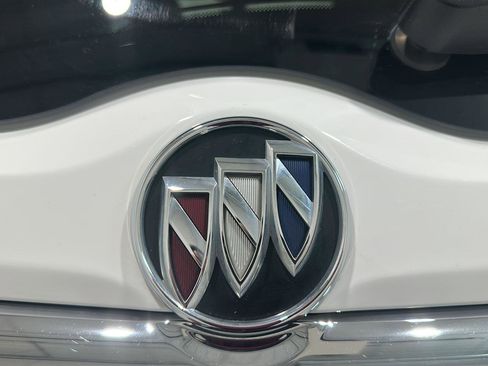 Used 2022 Buick Enclave Premium AWD/4WD image 26