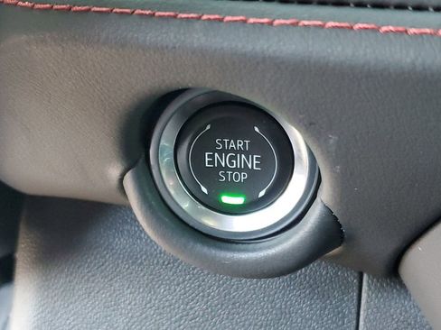 Used 2025 Chevrolet Tahoe RST w/ RST Performance Edition image 17