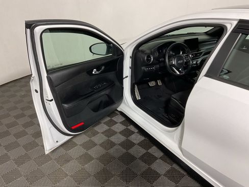 Used 2021 Kia Forte GT-Line w/ GT-Line Premium Package image 19