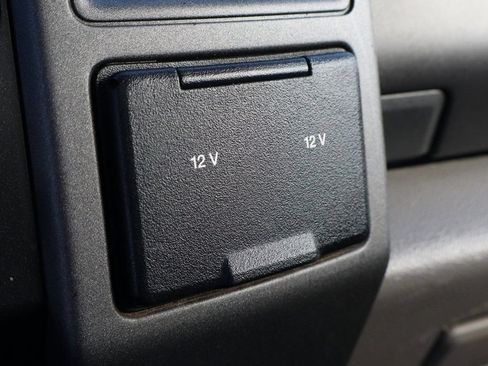 Used 2019 Ford F550 2WD Regular Cab Super Duty image 33