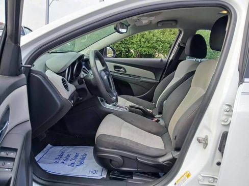 Used 2011 Chevrolet Cruze LS w/ Connectivity Package image 13