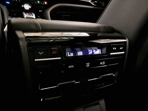 Used 2022 Acura MDX A-Spec AWD/4WD image 33
