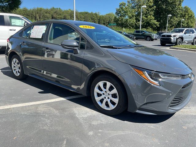 Used 2026 Toyota Corolla LE FWD image 5
