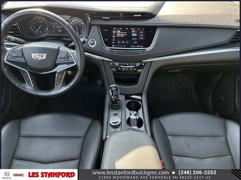 Used 2023 Cadillac XT5 Premium Luxury image 14