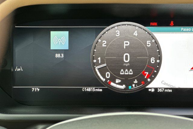 Used 2025 Land Rover Defender 110 S AWD/4WD image 27