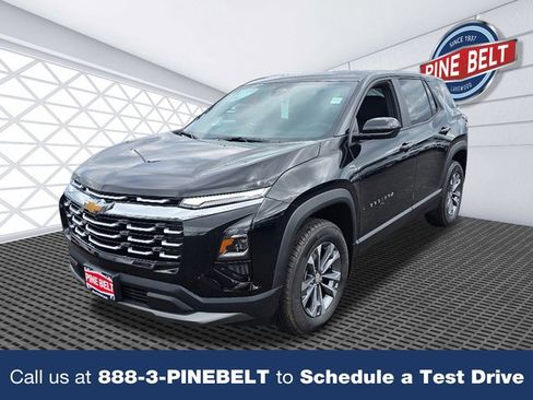 New 2026 Chevrolet Equinox LT w/ Convenience Package II image 1