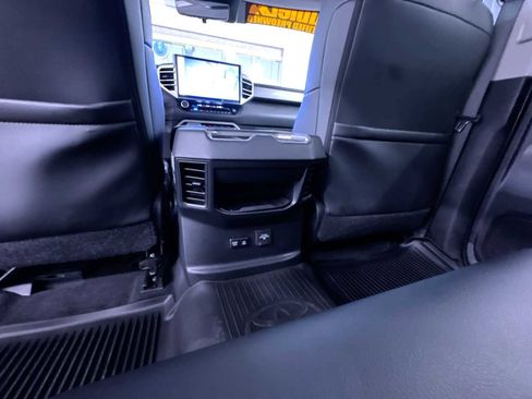 Used 2022 Toyota Tundra Limited image 39