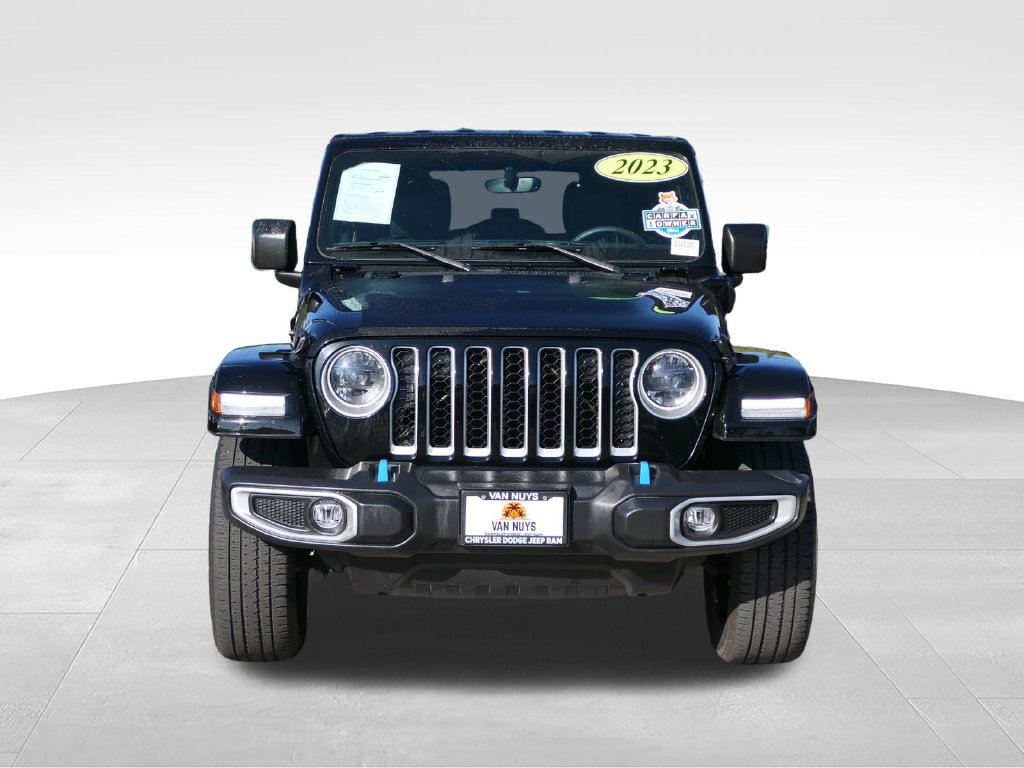 Certified 2023 Jeep Wrangler Unlimited Sahara w/ Cold Weather Group AWD/4WD image 8