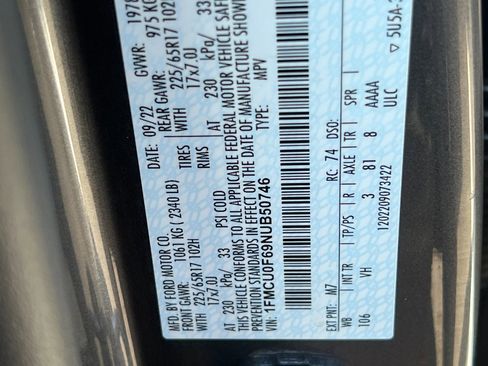 Used 2022 Ford Escape S image 27