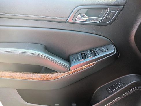 Used 2016 Chevrolet Tahoe LTZ image 13