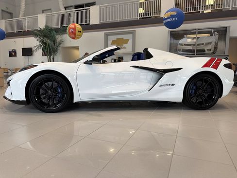 New 2027 Chevrolet Corvette Grand Sport w/ Grand Sport Launch Edition RWD image 2