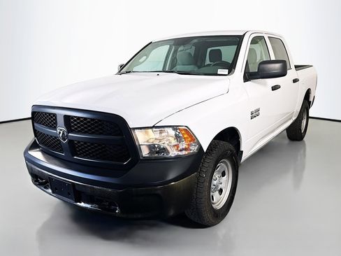 Used 2018 RAM 1500 Tradesman w/ Popular Equipment Group AWD/4WD image 4