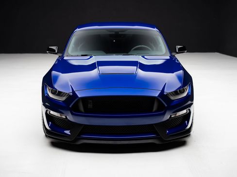 Used 2016 Ford Mustang Shelby GT350 w/ Track Package RWD image 6