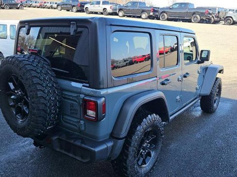 Used 2025 Jeep Wrangler Unlimited Sport S 4xe AWD/4WD image 2