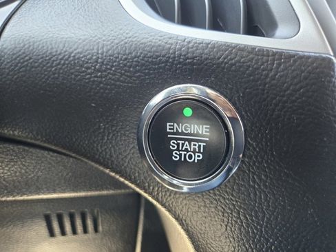 Used 2023 Ford Edge SEL w/ Convenience Package image 25