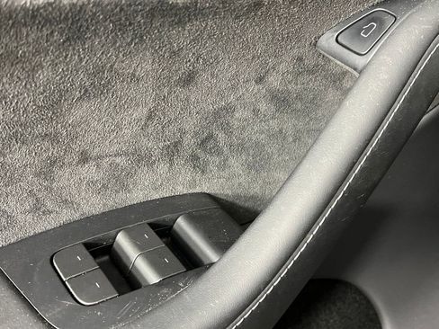 Used 2023 Tesla Model Y Long Range image 19