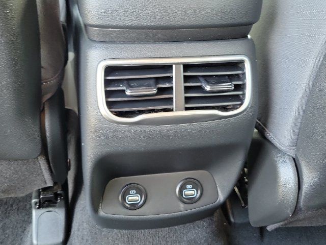 Used 2023 Hyundai Santa Fe SEL FWD image 24