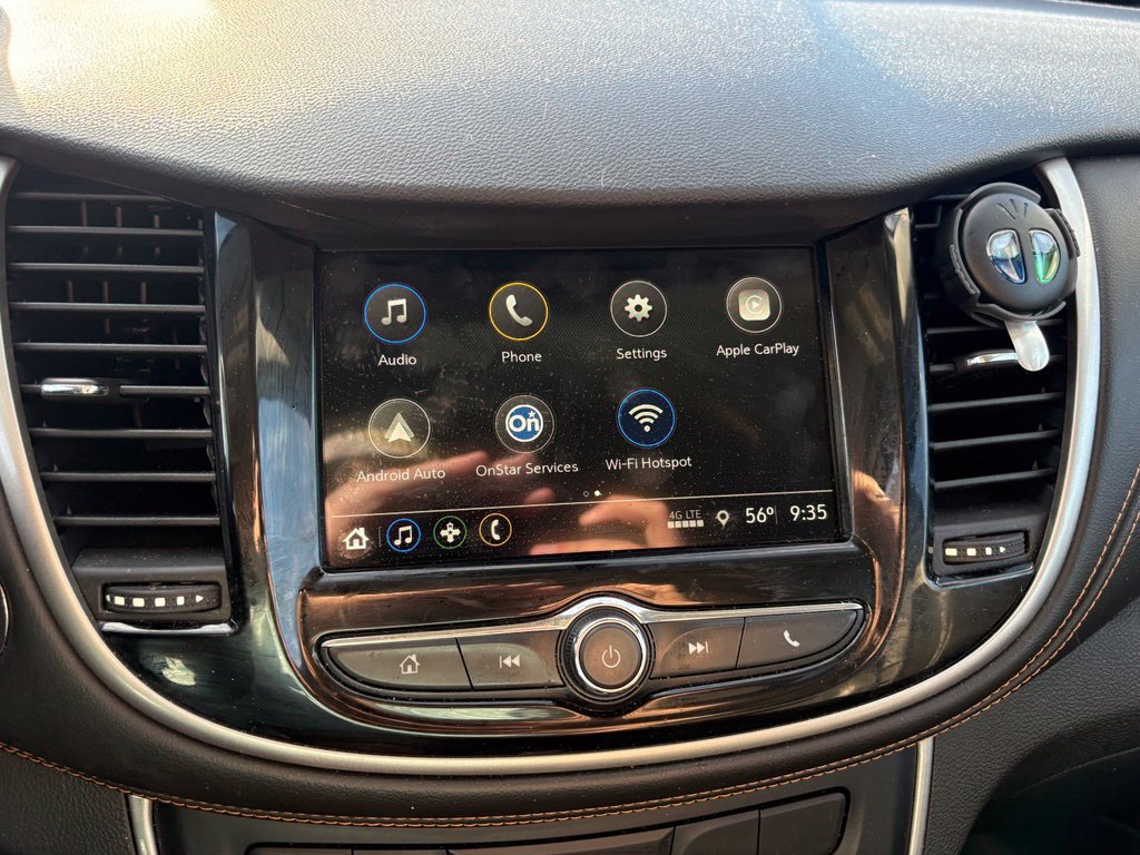 Used 2019 Chevrolet Trax LT w/ LT Convenience Package FWD image 17