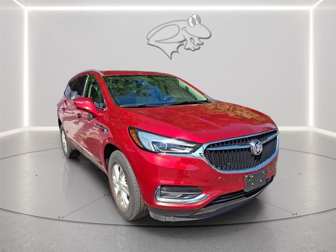 Used 2020 Buick Enclave Essence w/ Sound and Sites Package AWD/4WD image 3