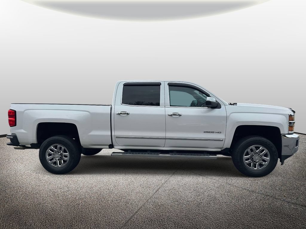 Used 2019 Chevrolet Silverado 2500 LTZ RWD image 4