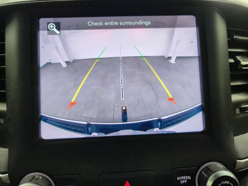 Used 2019 RAM 1500 Big Horn image 14