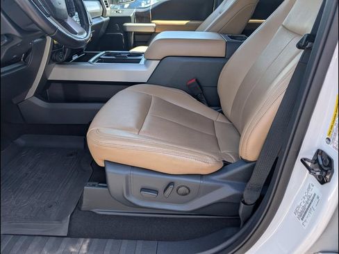 Used 2022 Ford F350 Lariat w/ Lariat Value Package AWD/4WD image 10