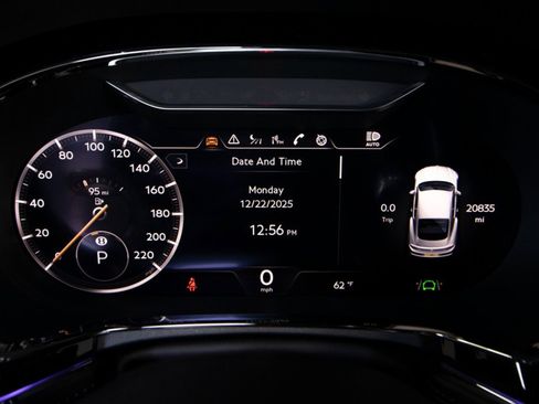 Used 2020 Bentley Continental GT image 24