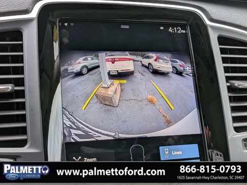 Used 2020 Volvo XC90 T5 Momentum FWD image 22