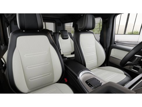 New 2026 Mercedes-Benz G 550 image 6