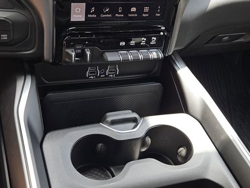 New 2026 RAM 1500 2WD Crew Cab image 19