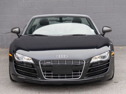 Used 2011 Audi R8 V10 image 16