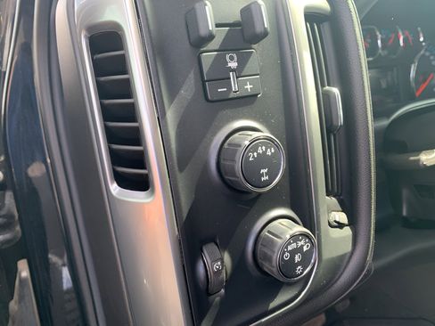 Used 2019 Chevrolet Silverado 2500 LTZ w/ Duramax Plus Package AWD/4WD image 10