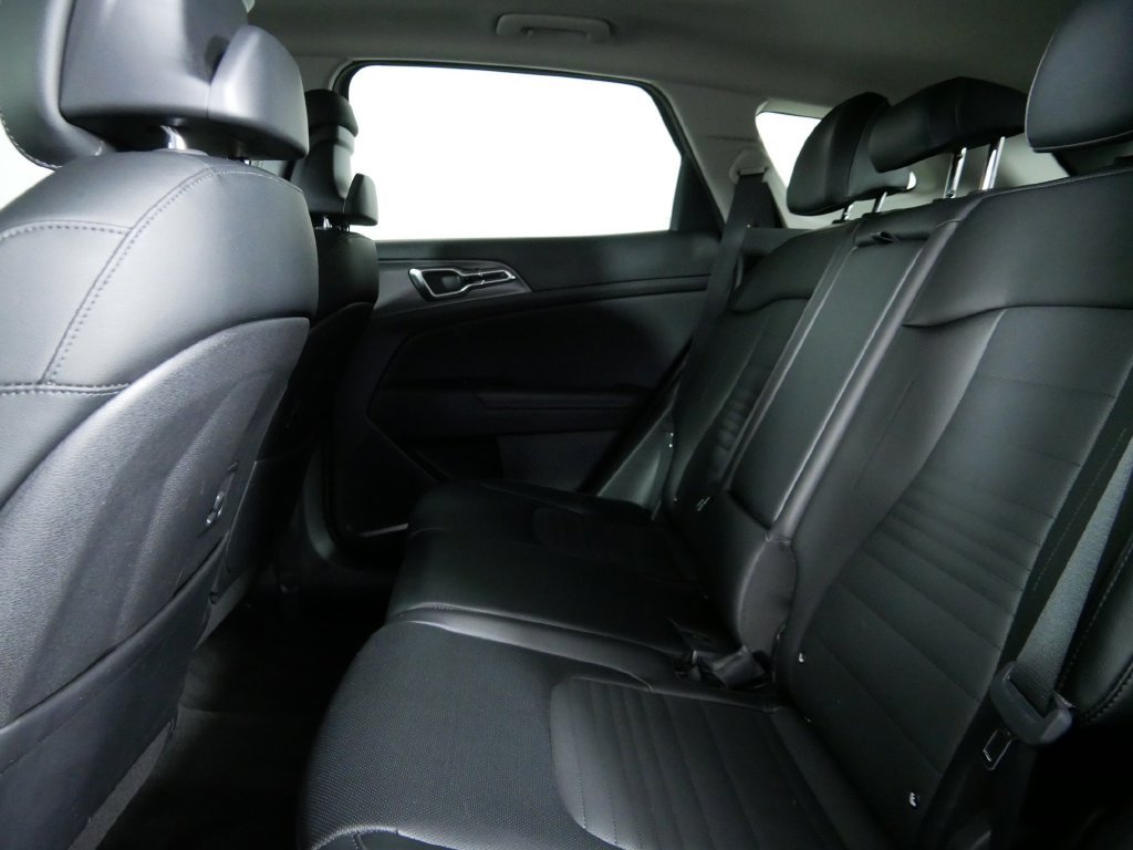 Used 2024 Kia Sportage SX AWD/4WD image 18