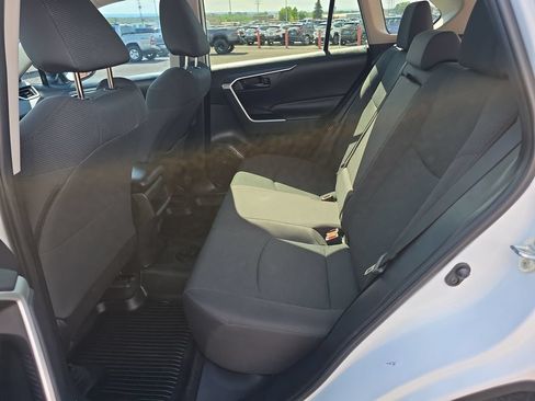Used 2019 Toyota RAV4 LE w/ All Weather Liner Package AWD/4WD image 26