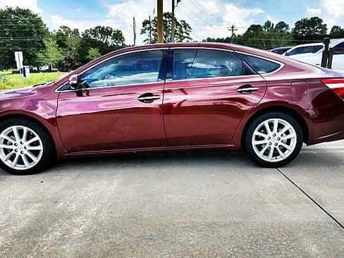Used 2013 Toyota Avalon Limited FWD image 6