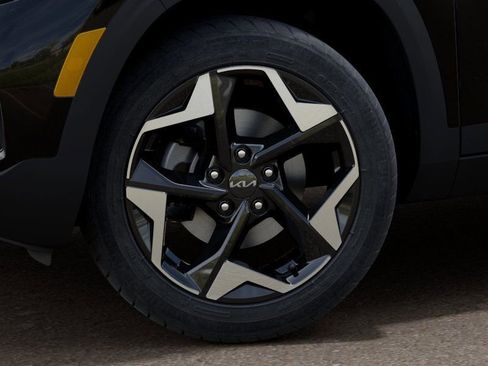 New 2026 Kia Seltos S FWD image 10