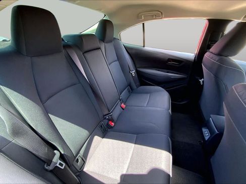 Used 2024 Toyota Corolla LE FWD image 19