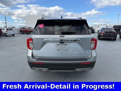 Used 2024 Ford Explorer XLT w/ Equipment Group 202A image 16