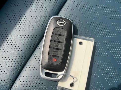 Used 2026 Nissan Murano Platinum w/ Cargo Package AWD/4WD image 36