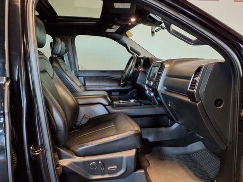 Used 2019 Ford Expedition Limited w/ Equipment Group 302A image 13